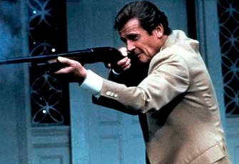 007 En la mira de los asesinos