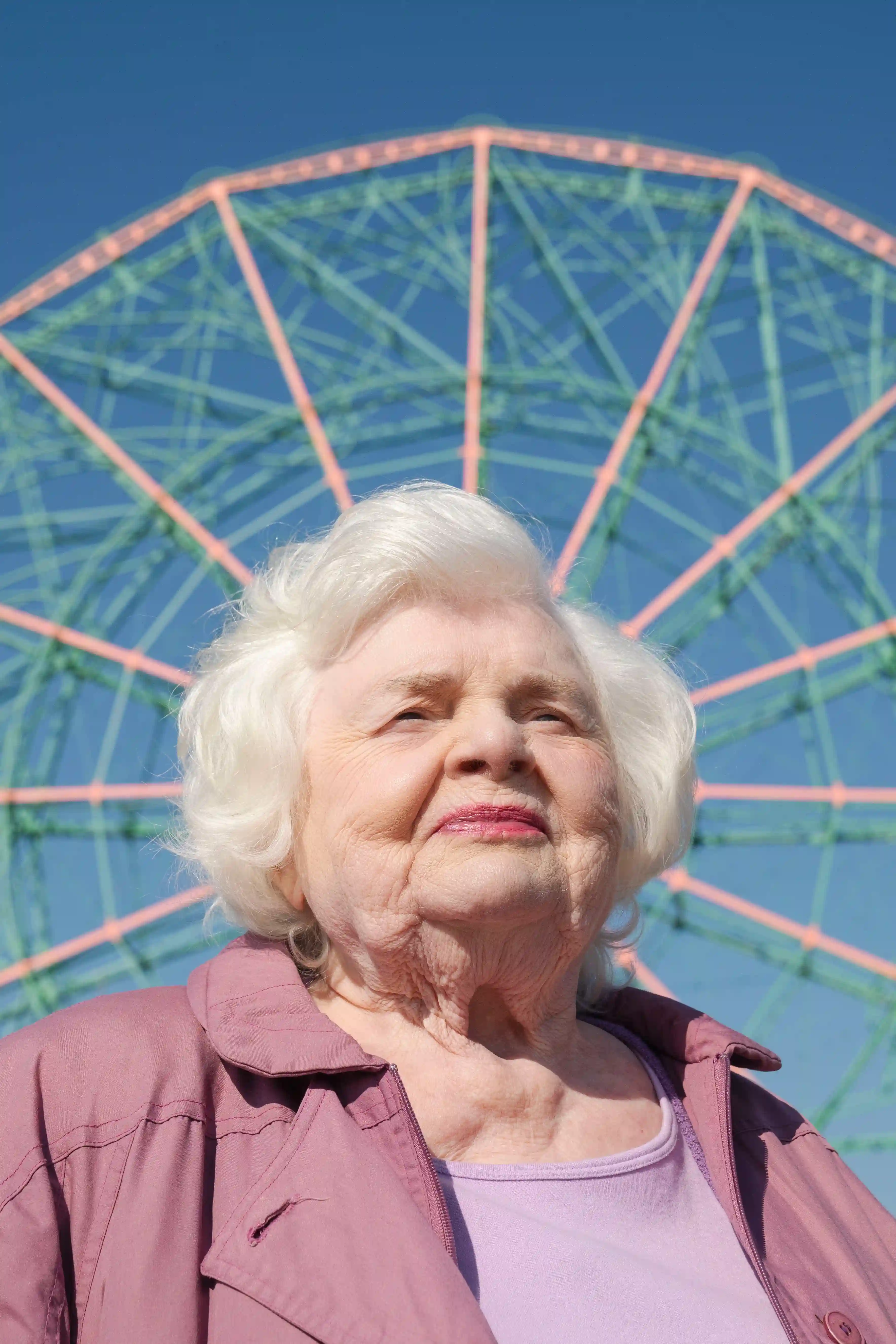 Eleanor the Great: Uma mulher de 90 anos volta para Nova York após décadas na Flórida para reconstruir sua vida após a morte da melhor amiga.