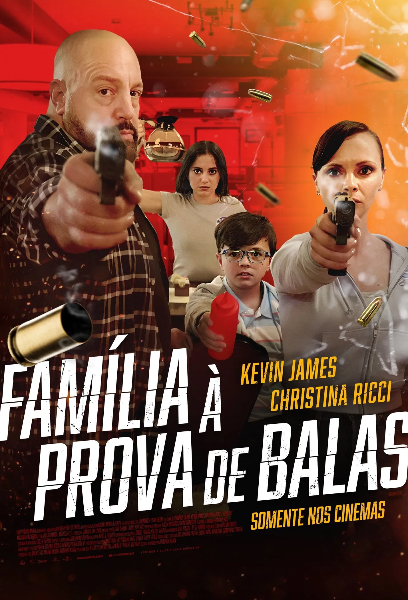 Família à Prova de Balas: Um capanga da máfia deve proteger sua família em uma noite caótica, enquanto tenta escapar de um trágico destino iminente. Filmelier Image
