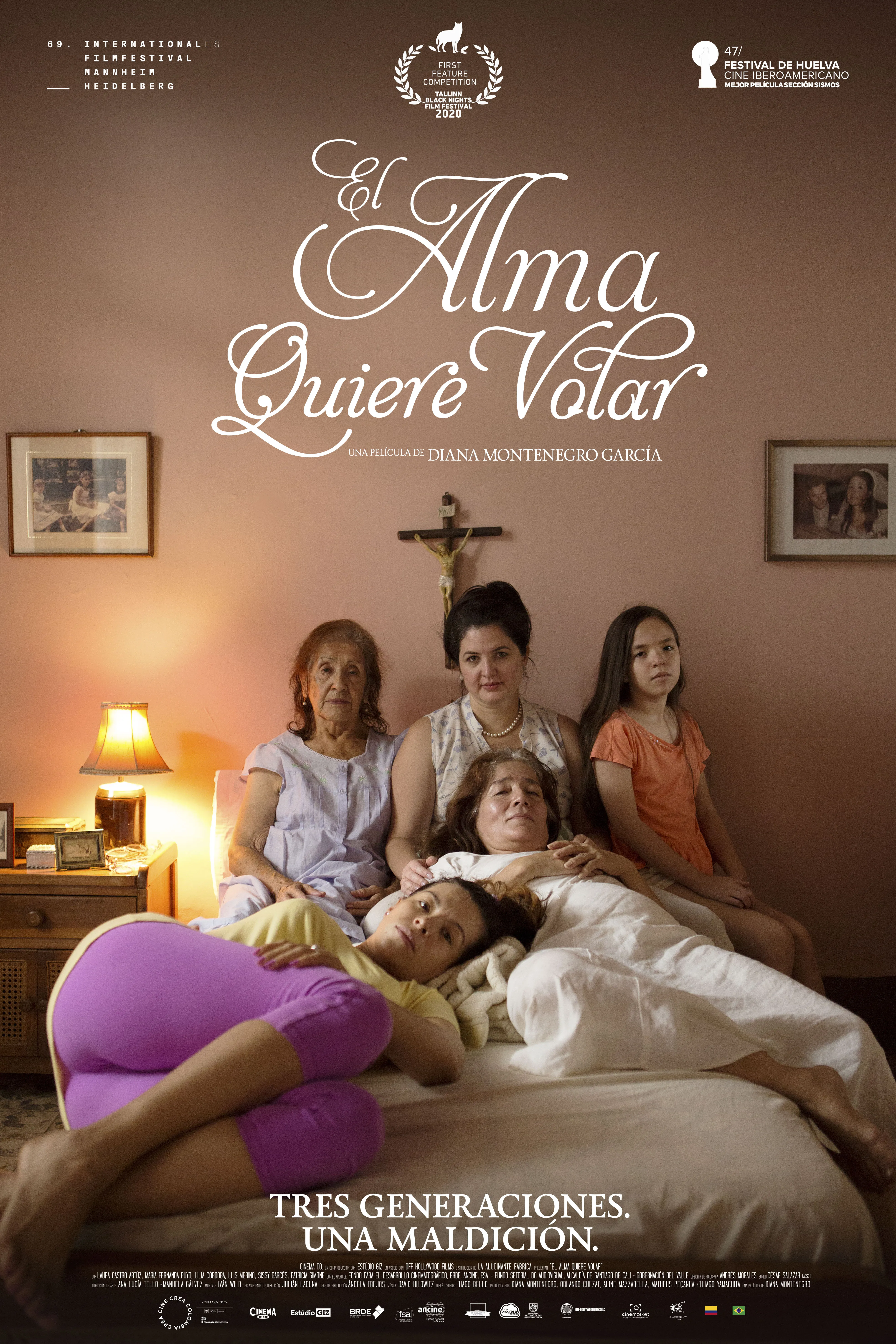 El alma quiere volar: Durante las vacaciones escolares, Camila descubre la maldición familiar y lucha por salvar a su familia. Filmelier Image