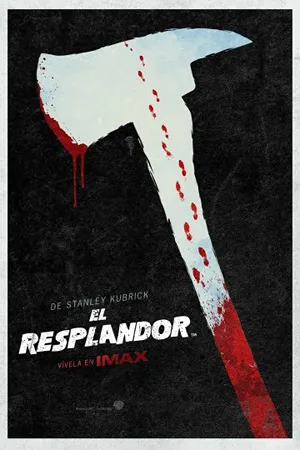 El resplandor: Un hombre y su familia se mudan a un hotel aislado para cuidarlo, pero la soledad y lo sobrenatural afectan su cordura. Filmelier Image