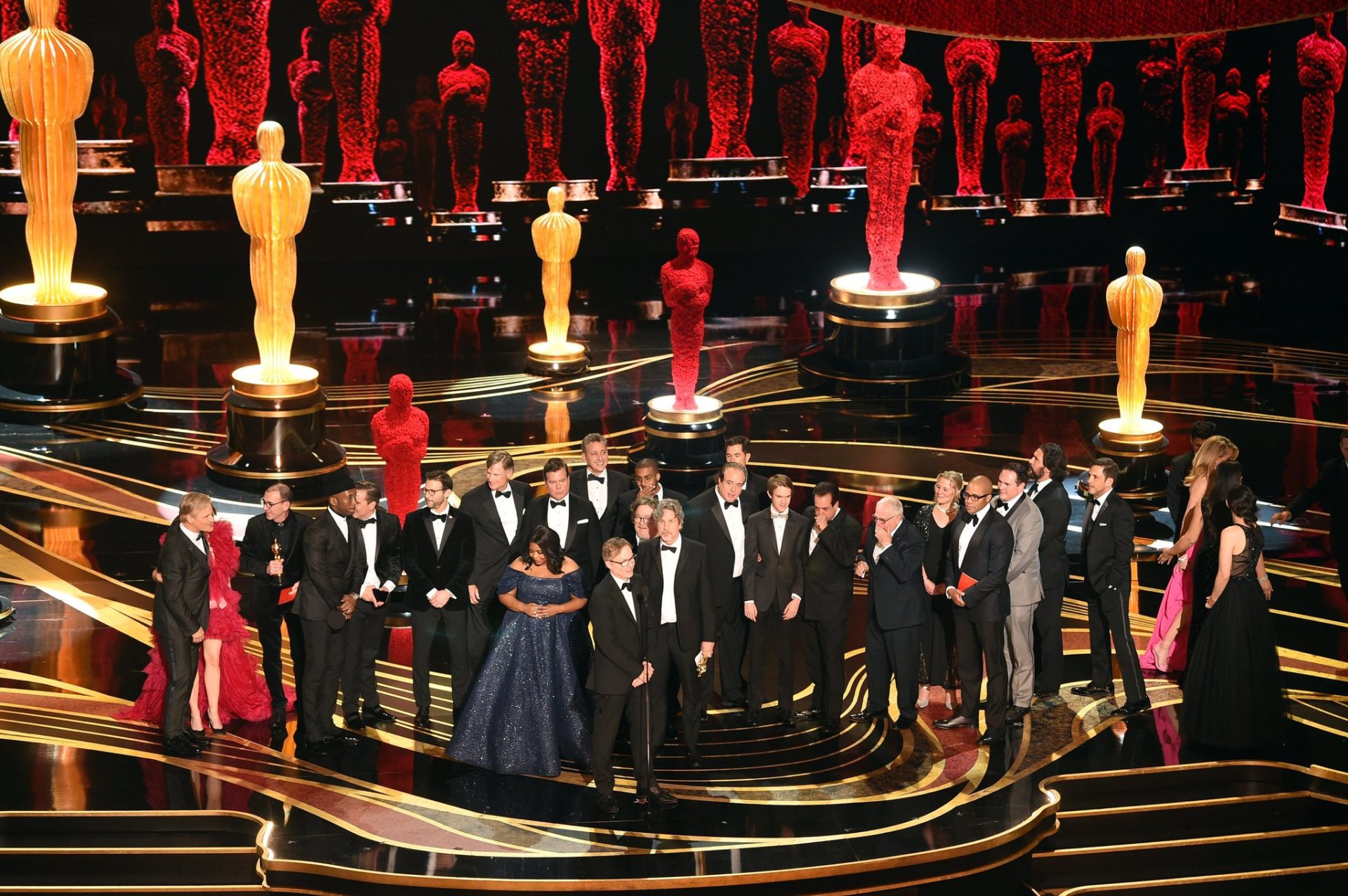 O elenco, equipe e produtores de 'Green Book' recebendo o Oscar de Melhor Filme em 2019 (Foto: divulgação / AMPAS) 