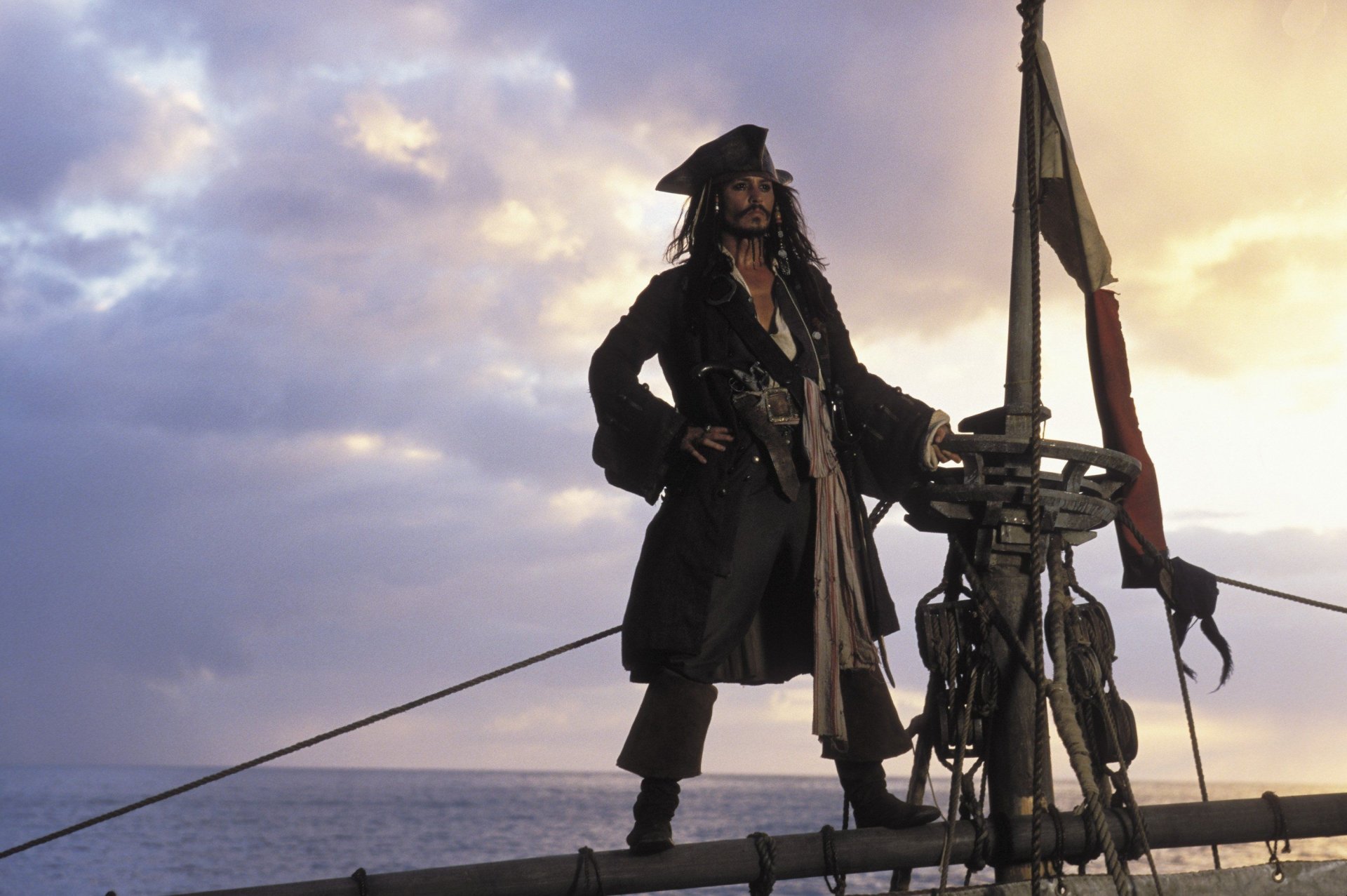 Gore Verbinski, que está envovlvido em Sandkings, dirigiu os primeiros três longas da franquia 'Piratas do Caribe' (Foto: divulgação / Disney)