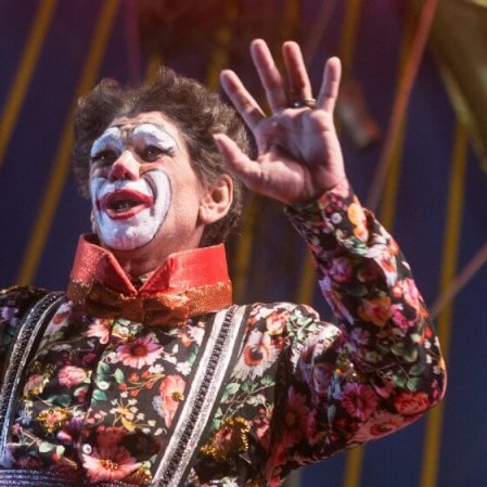 ‘O Auto da Boa Mentira’ vai além com “causos” de Ariano Suassuna