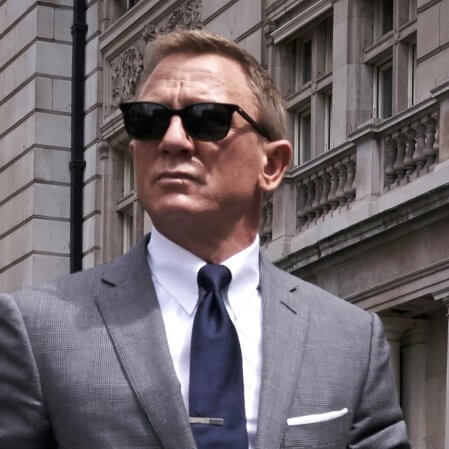 Mesmo com compra pela Amazon, filmes de 007 continuarão nos cinemas