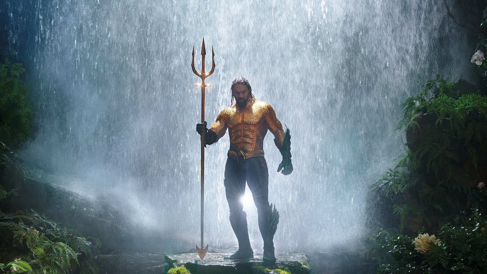 'Aquaman', com Jason Momoa, foi mais para o lado que os executivos da Warner Bros. queriam (Crédito: divulgação / Warner Bros.)