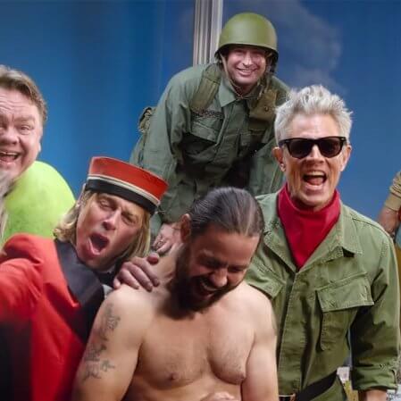 Johnny Knoxville está de volta em 'Jackass Para Sempre'; veja o trailer do novo filme