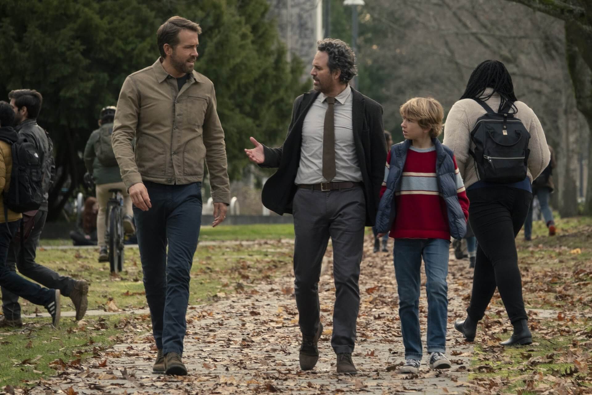 Netflix: Ryan Reynolds, Mark Ruffalo e Walker Scobell em 'O Projeto Adam' (Crédito: Divulgação/Netflix)