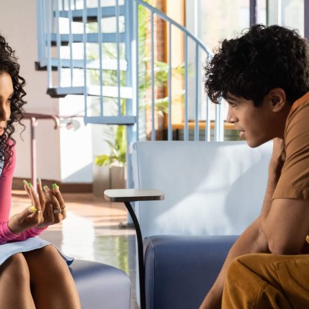 'Anything's Possible', 1º filme dirigido por Billy Porter, ganha trailer