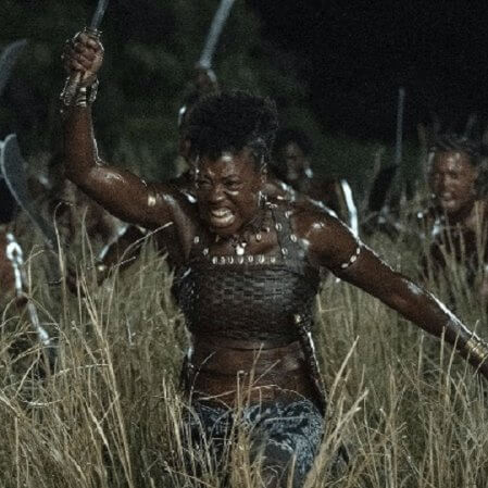 ‘The Woman King’: Viola Davis lidera exército de mulheres em novo trailer