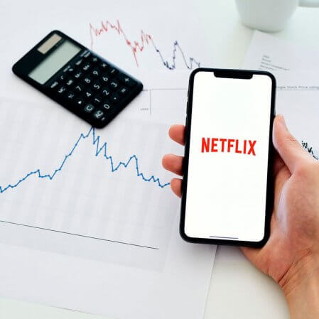 Netflix reverte perdas e cresce no número de assinantes pela 1ª vez em 2022