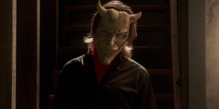 'O Telefone Preto': onde assistir online e completo ao filme de terror