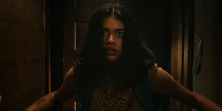 Crítica: 'Não Abra!' e o medo de não pertencer