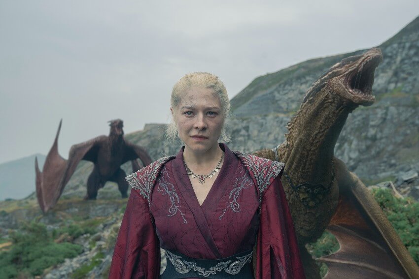 Rhaenyra (Emma D'Arcy) prepara seu contra-ataque com dragões e bastardos em House of the Dragon