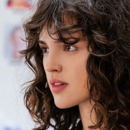 Eiza González protagonizará y producirá biopic sobre María Félix