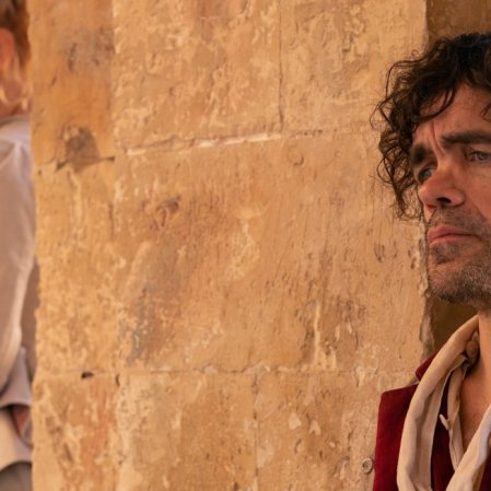 Tráiler de 'Cyrano': Peter Dinklage descubre el amor platónico