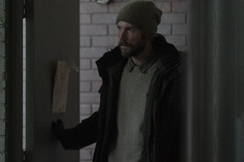 Troy Baker, el Joel del juego, aparece como James en el episodio 8 de The Last of Us