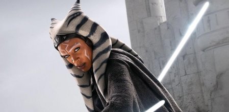 ¿Por qué los sables de luz de Ahsoka Tano son blancos?