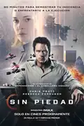 Sin Piedad: En un futuro cercano, un detective lucha por su inocencia mientras enfrenta una justicia basada en inteligencia artificial que él mismo creó. Filmelier Image