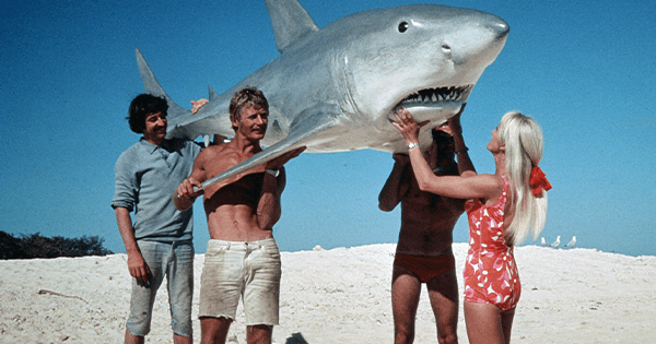 Jugando con tiburones