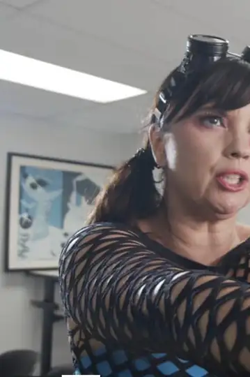 Time Hole: A Quandry in Seven Minutes