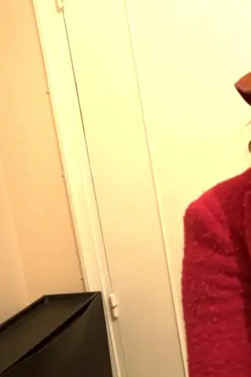 O Leo & oi Filoi tou: Ena Neo Melos stin Oikogeneia