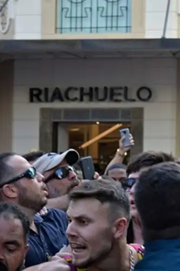 Bolsonaro e Adélio - Uma Fakeada no Coração do Brasil