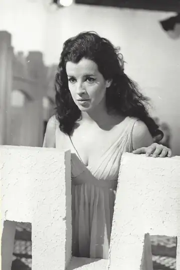 Le miroir à trois faces: Hérodiade