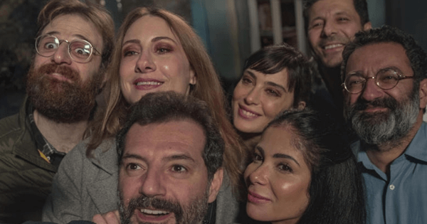 Perfeitos Desconhecidos