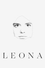 Leona: Uma jovem artista judia se apaixona por um homem não judeu, enfrentando a desaprovação de sua família e comunidade. Filmelier Image