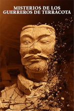 Misterios de los guerreros de terracota: Un arqueólogo mexicano descubre un nuevo túnel en el mausoleo, desatando una maldición ancestral. Filmelier Image